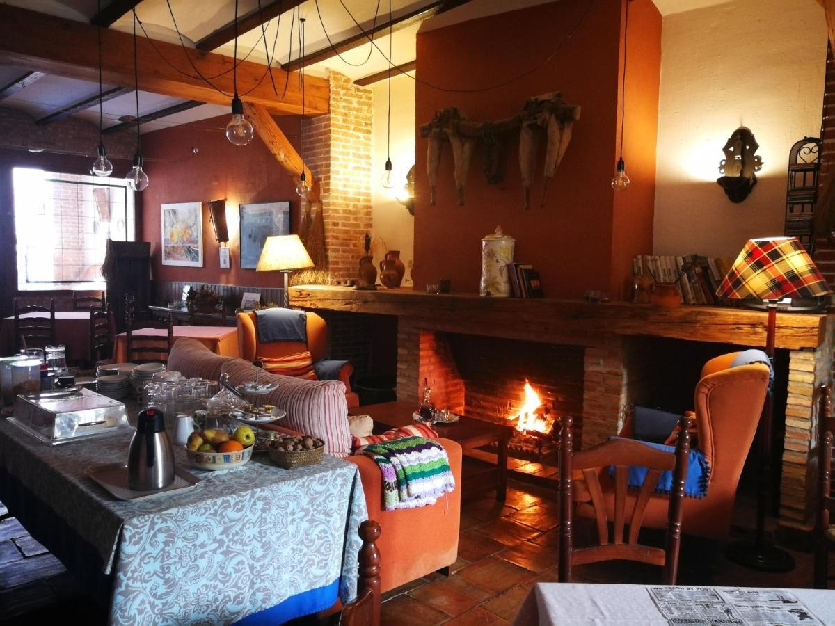 Отель La Casona Del Abuelo Parra Вильянуэва-де-лос-Инфантес Экстерьер фото