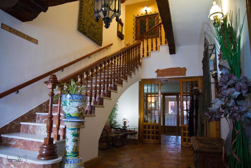 Отель La Casona Del Abuelo Parra Вильянуэва-де-лос-Инфантес Экстерьер фото