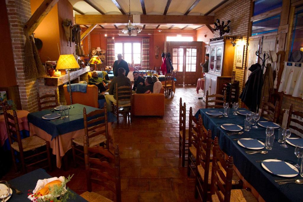 Отель La Casona Del Abuelo Parra Вильянуэва-де-лос-Инфантес Экстерьер фото