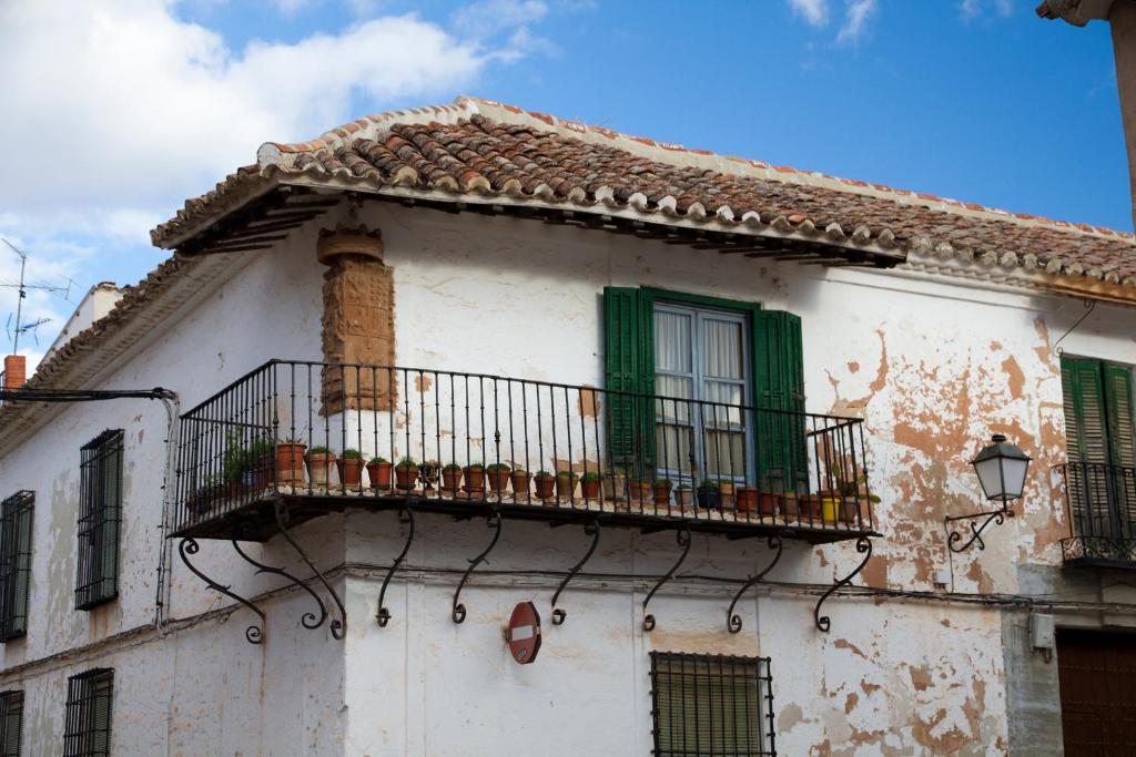 Отель La Casona Del Abuelo Parra Вильянуэва-де-лос-Инфантес Экстерьер фото