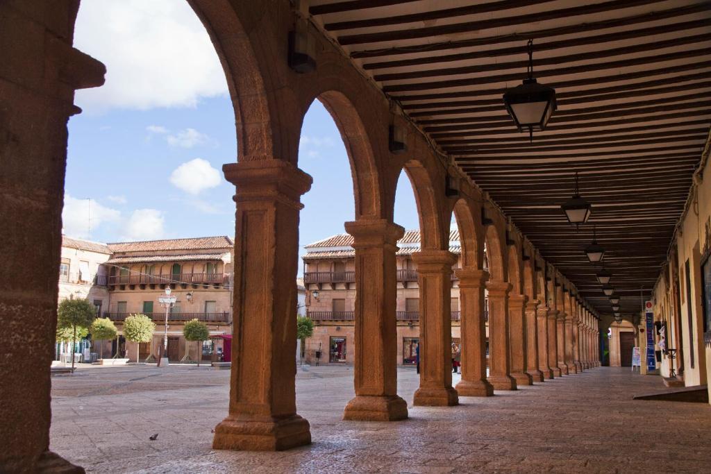 Отель La Casona Del Abuelo Parra Вильянуэва-де-лос-Инфантес Экстерьер фото