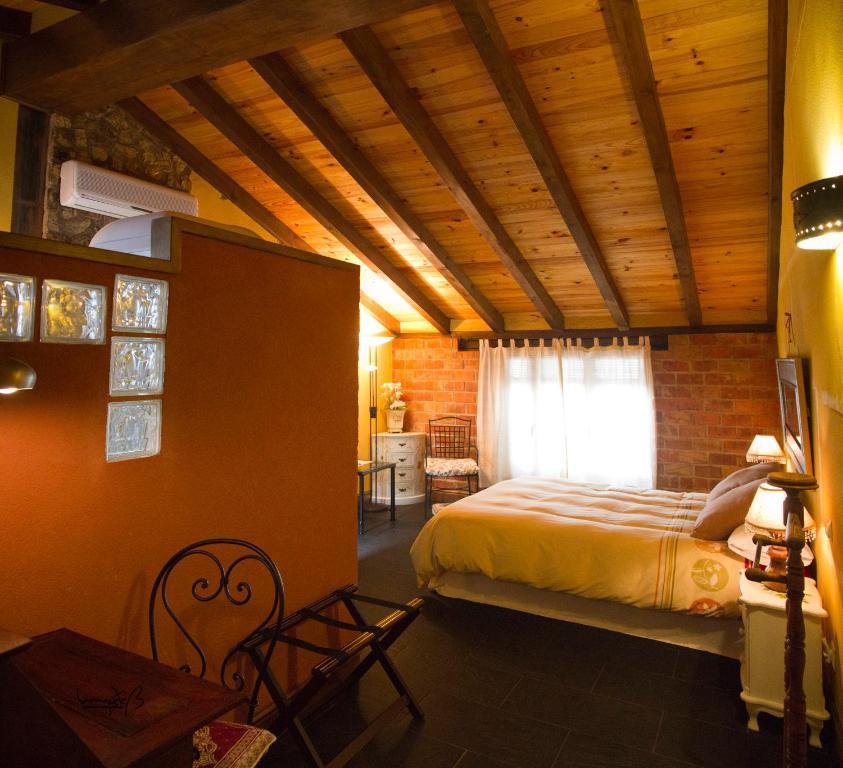 Отель La Casona Del Abuelo Parra Вильянуэва-де-лос-Инфантес Номер фото