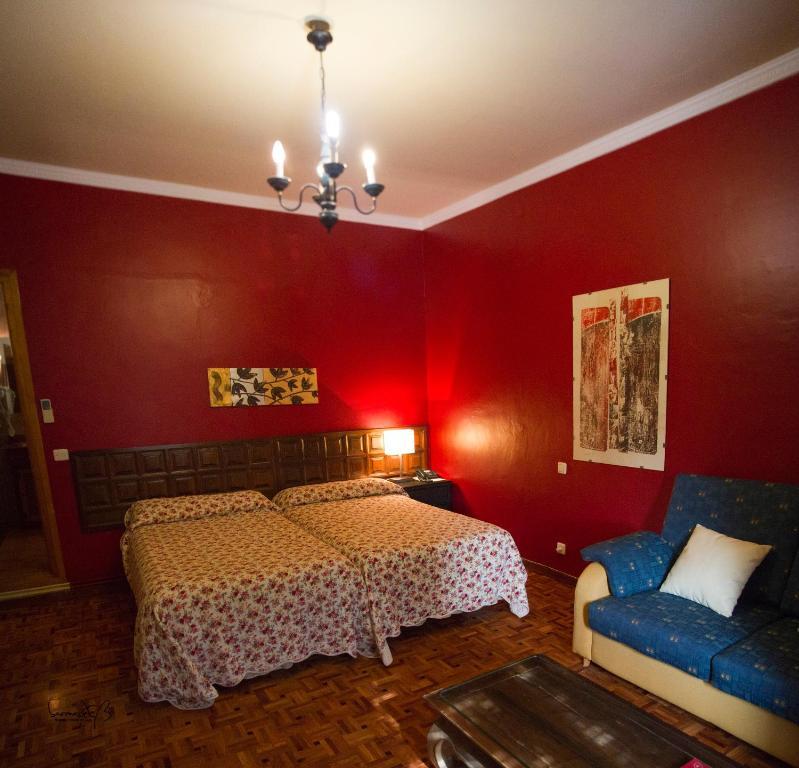 Отель La Casona Del Abuelo Parra Вильянуэва-де-лос-Инфантес Номер фото