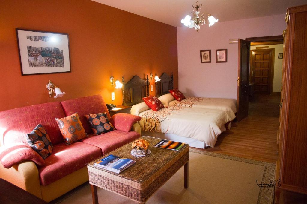 Отель La Casona Del Abuelo Parra Вильянуэва-де-лос-Инфантес Номер фото