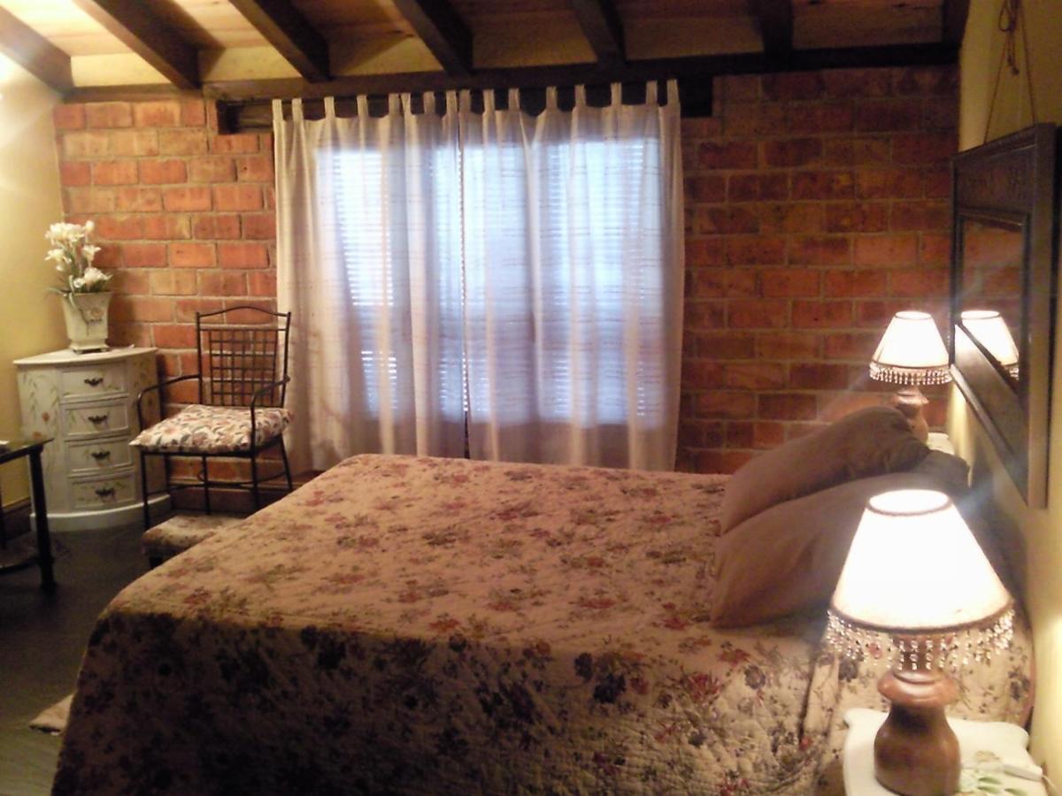 Отель La Casona Del Abuelo Parra Вильянуэва-де-лос-Инфантес Экстерьер фото